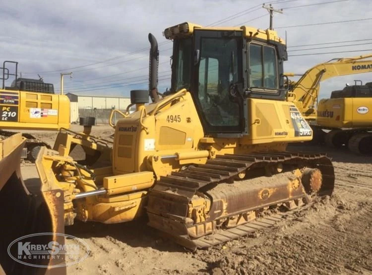 Side of used Komatsu Dozer